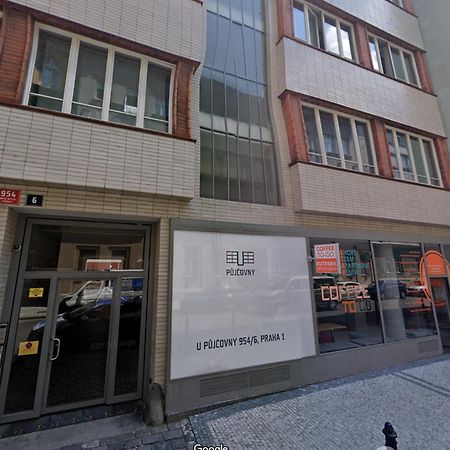Executive Bright Apt. By Ruterra Praha Eksteriør bilde
