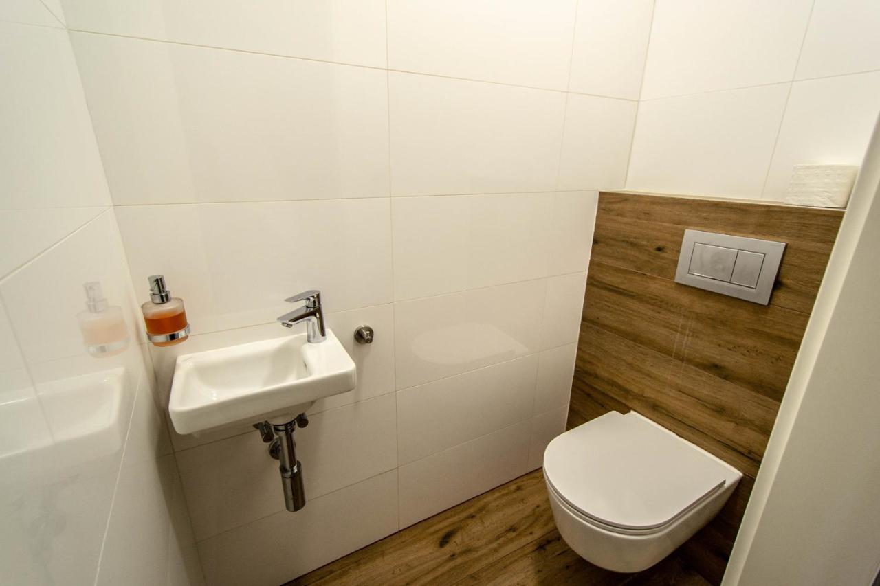 Executive Bright Apt. By Ruterra Praha Eksteriør bilde