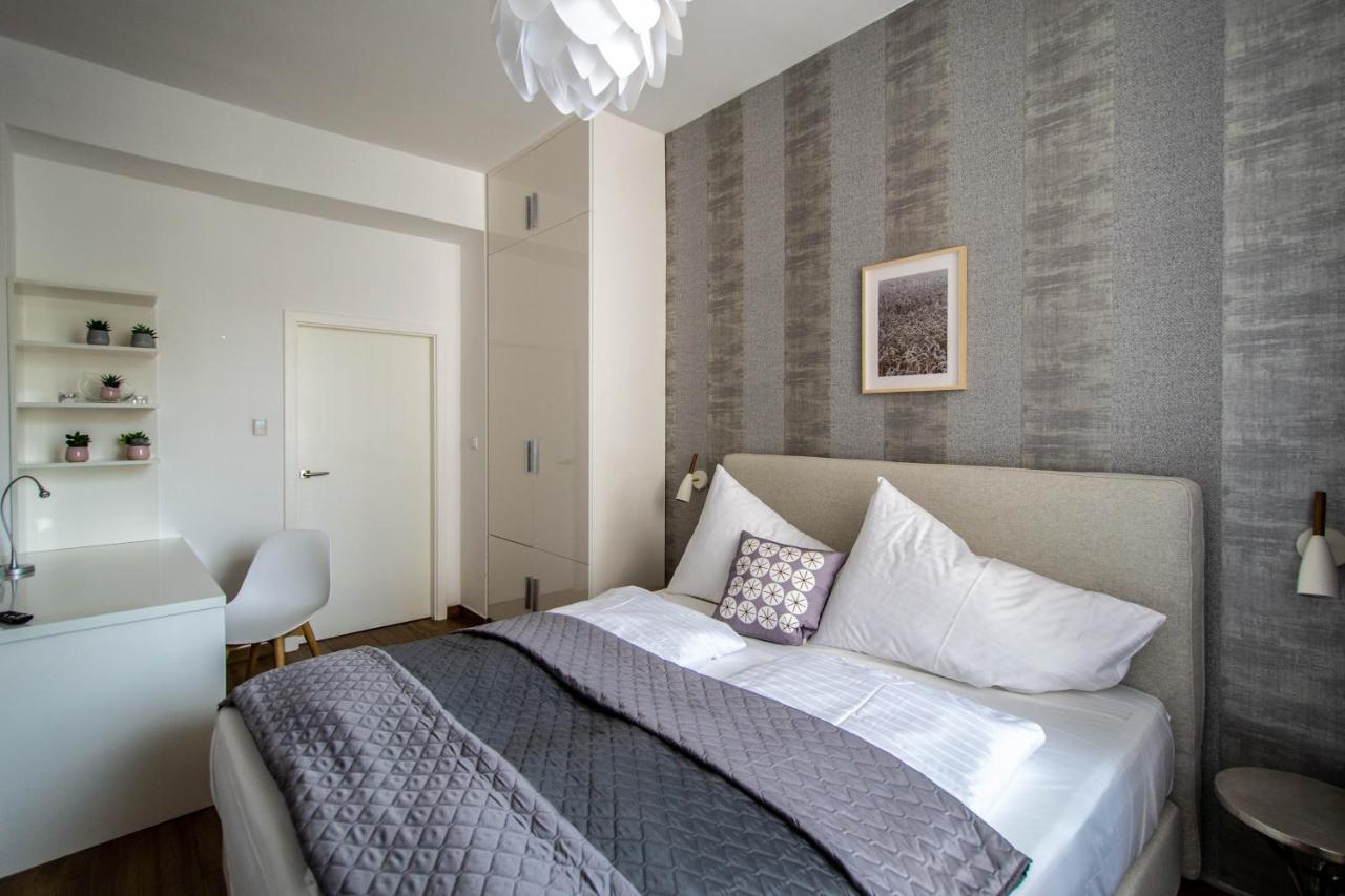 Executive Bright Apt. By Ruterra Praha Eksteriør bilde