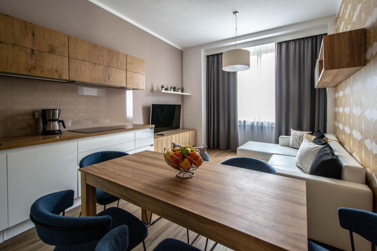 Executive Bright Apt. By Ruterra Praha Eksteriør bilde