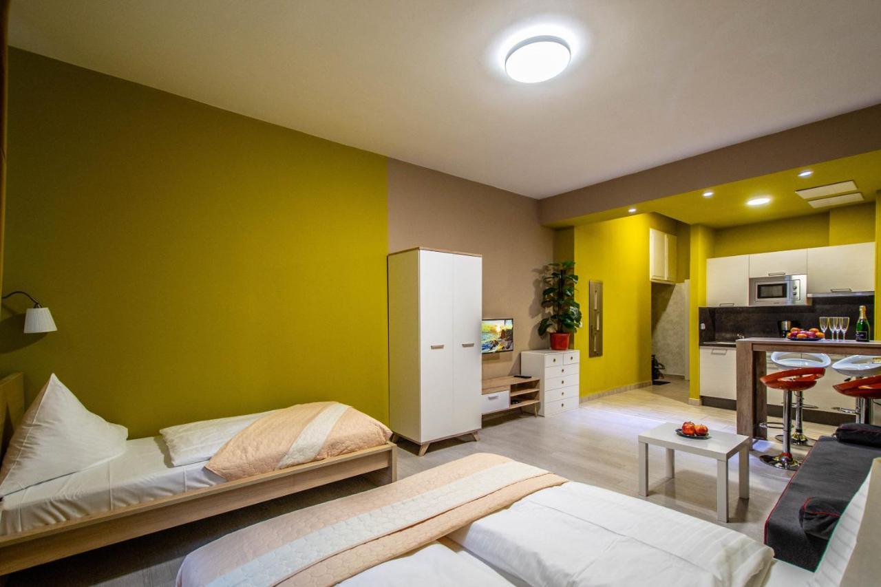 Executive Bright Apt. By Ruterra Praha Eksteriør bilde